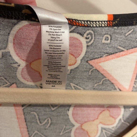 Lularoe Classic T knit top size medium - Picture 4 of 5